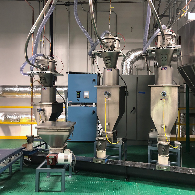 Pneumatic conveying for plastics extrusion