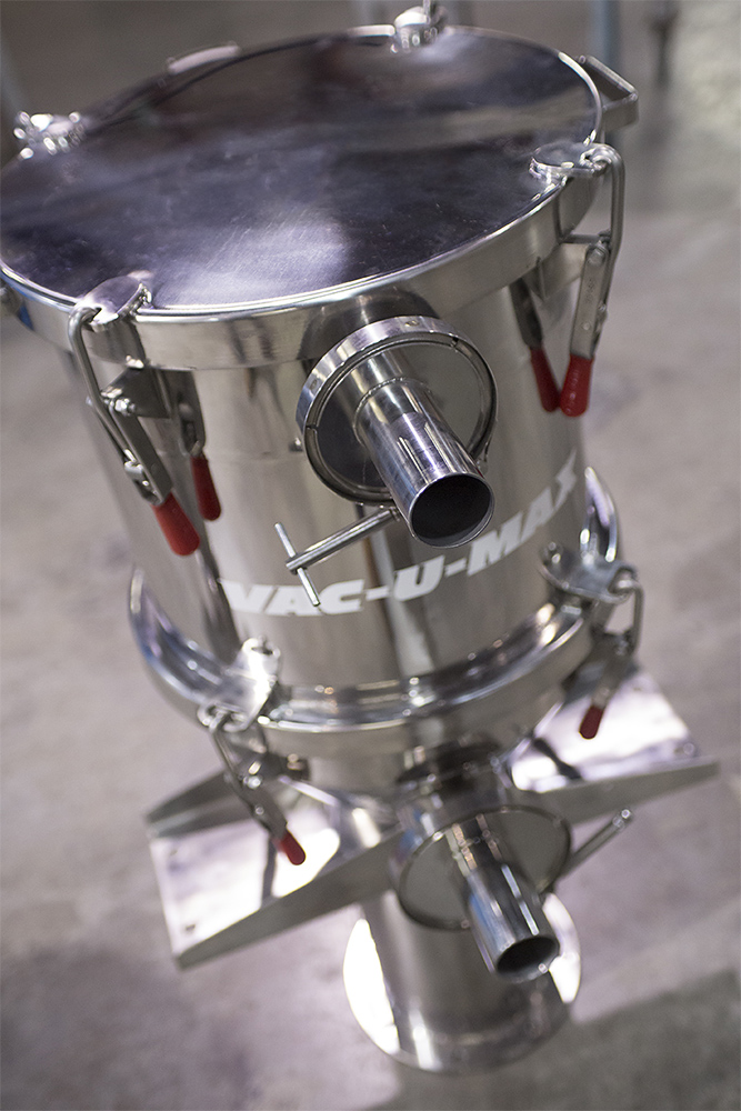Stainless steel tube hopper vacuum conveyor, engineered for difficult-to-convey powders prone to clumping, bridging, or ratholing, such as high-fat powders, starches, cocoa, and fibrous materials